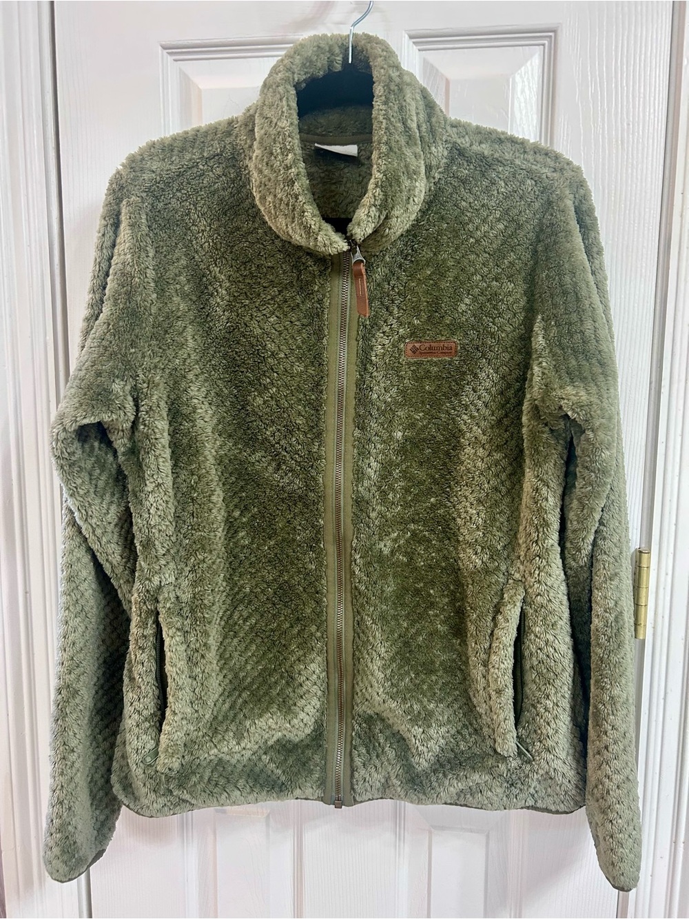 Columbia Women’s Fire Side II Sherpa Fuzzy Zip Up Jacket Sage Green, Large